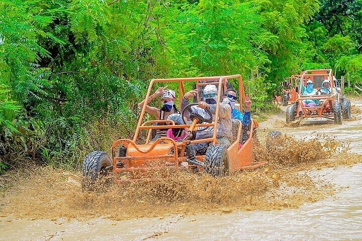 Punta Cana Buggy Tour: Cenote, Macao Beach og dominikansk kultur