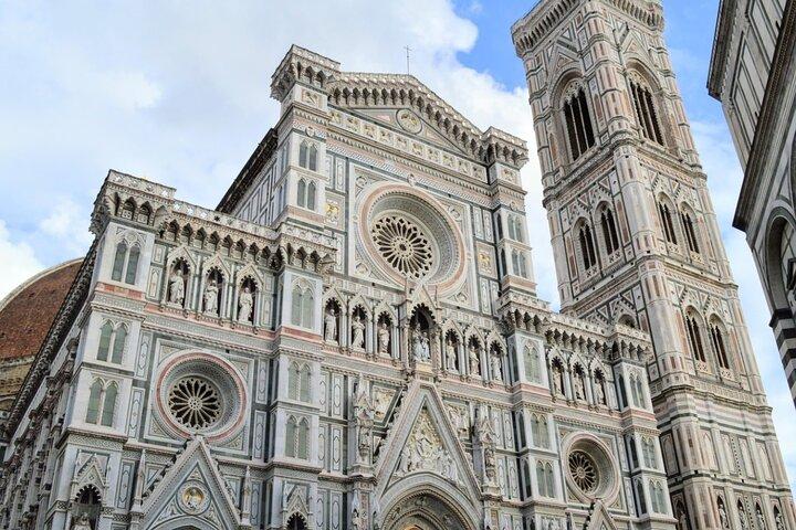 Privévervoer van/naar Bologna en van/naar Florence
