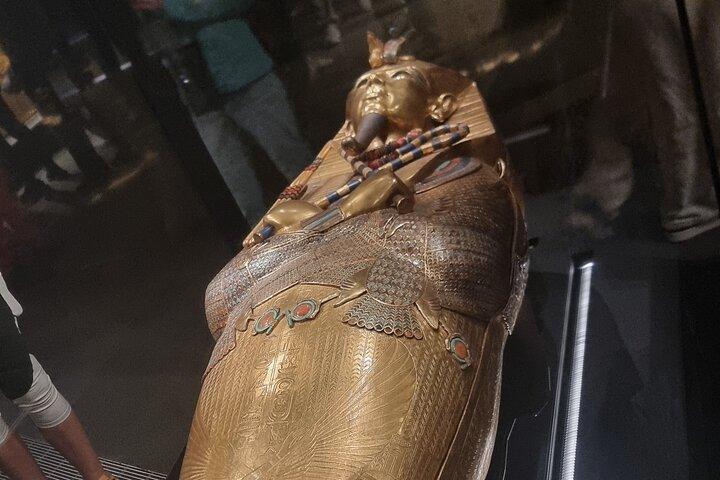 大エジプト博物館半日ツアー