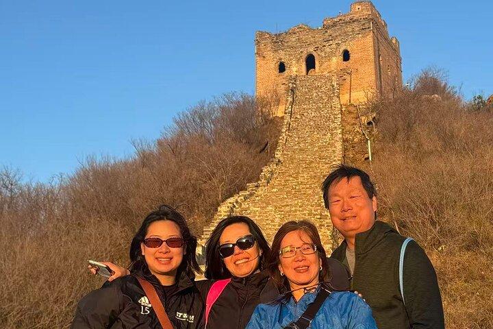 Esplora Beijing Gubei WaterTown e Simatai di giorno e di notte