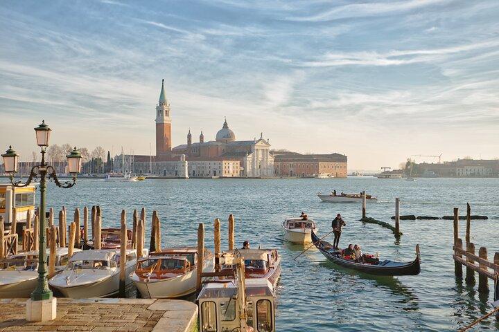 Tour Privado VIP: Descubre lo mejor de los lugares emblemáticos de Venecia