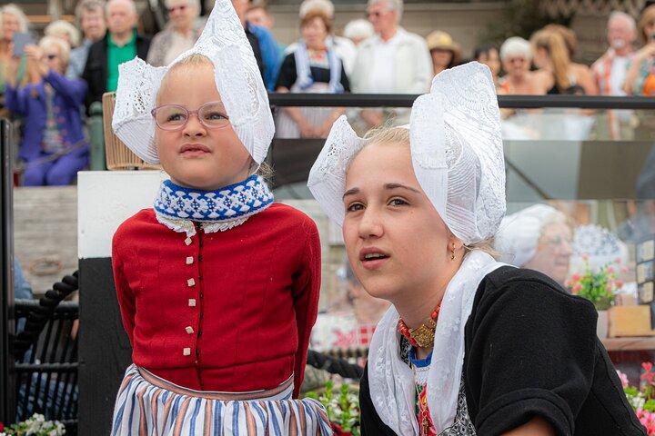 アムステルダム：フォレンダム漁村、港、チーズ＆クロッグスツアー
