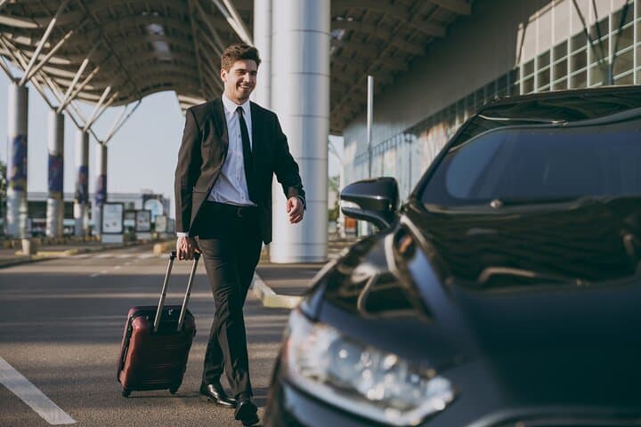 NYC Airports All Inclusive Private Arrival Transfer to Brooklyn