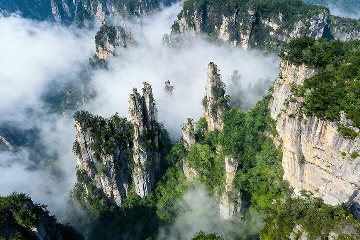 2-tägige Chengdu-Zhangjiajie Private Tour: Entdecken Sie die wichtigsten Edelsteine