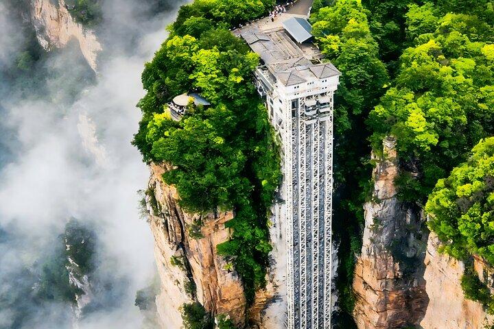 2-tägige Chengdu-Zhangjiajie Private Tour: Entdecken Sie die wichtigsten Edelsteine