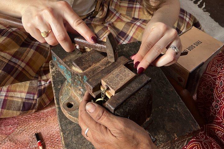 Hands-on Tarkashi (Metalldrahteinlage auf Holz) Erfahrung in Jaipur