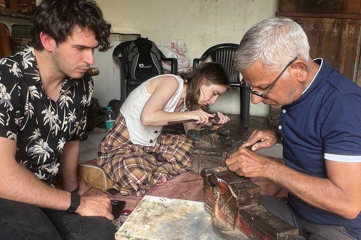 Hands-on Tarkashi (Metalldrahteinlage auf Holz) Erfahrung in Jaipur
