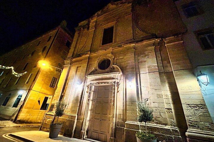 Escándalo y desorden : Caballeros oscuros en La Valeta - Tour a pie