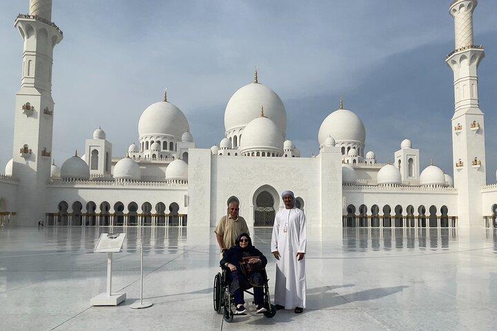 Private Sheikh Zayed Grand Mosque Tour