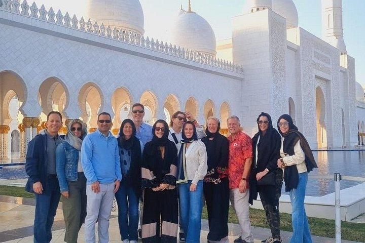 Private Sheikh Zayed Grand Mosque Tour