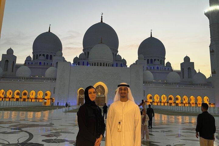 Private Sheikh Zayed Grand Mosque Tour