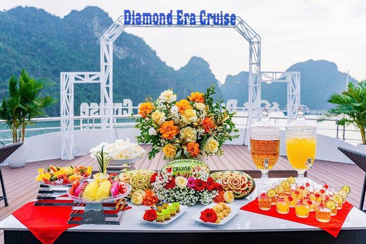 Halong Bay Day Tour Diamond Era Cruise (Indiano Set Menu Opcional)