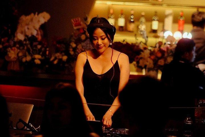チェンマイパブクロール：4会場、ビールビュッフェ＆VIP入場