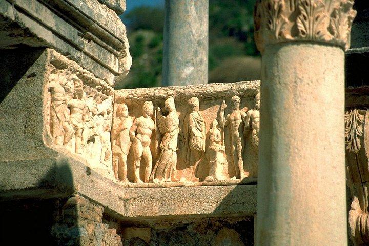 Ephesus Tour with House of Virgin Mary & Artemission with Lunch