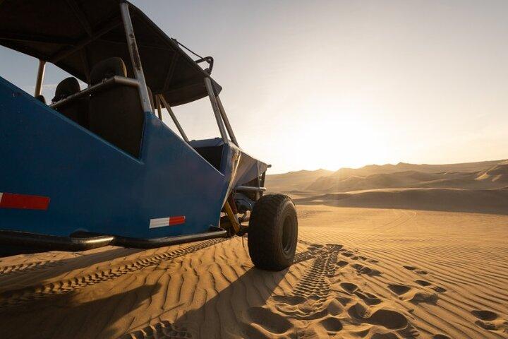 Dagstur till Paracas & Huacachina från Lima med solnedgång
