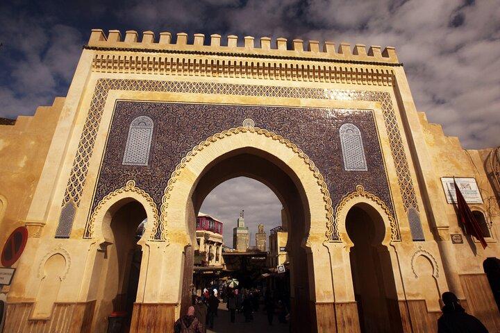 Excursão privada a Fez com partida de Rabat e guia licenciado.