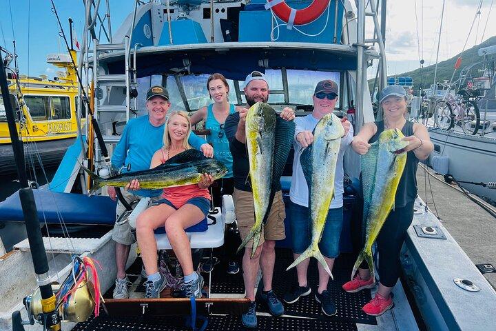 35 pies Bertram 4 Horas Charter