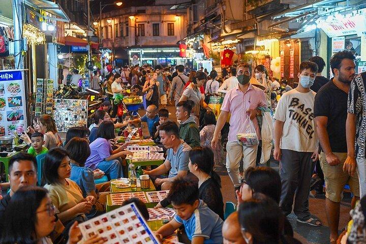 Hanoi Street Food Tour com delicias locais no bairro antigo