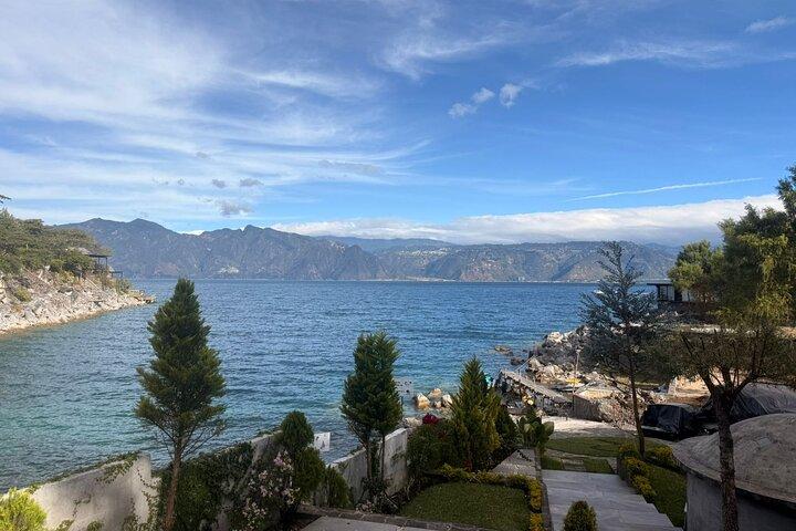 Private Transfer from Lake Atitlán to Guatemala Airport (GUA)