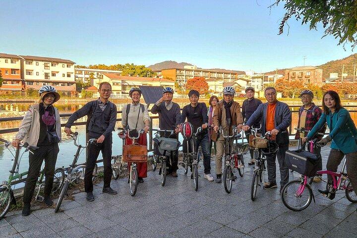 京都 : 静かな水辺を走る東山スローサイクリングツアー