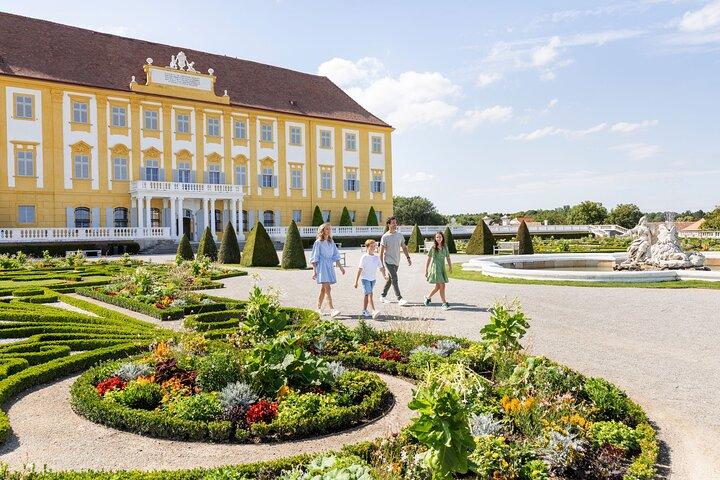 Viagem de meio dia a Schloss Hof Palace & Gardens