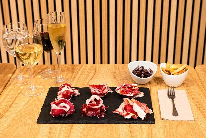 Jamón Experience Masterclass Plus: Smagning af skum, vin og ost