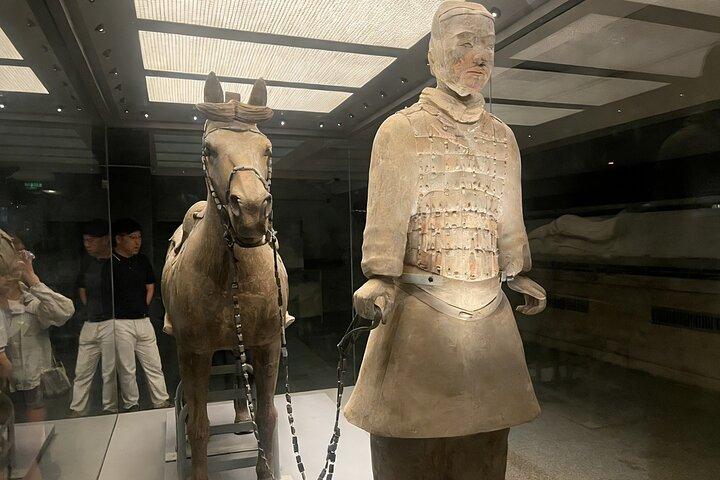 Xi'an em um dia de Guilin por via aérea: guerreiros de terracota, muralha da cidade e muito mais