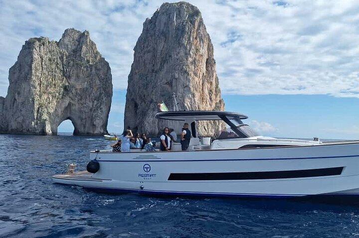 Passeio de barco particular para Capri saindo de Positano