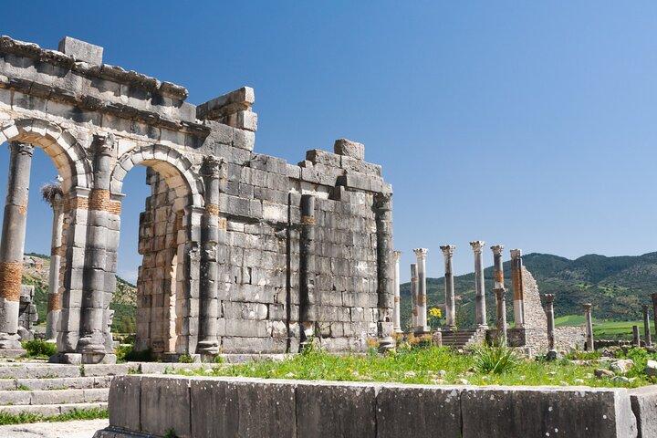 Excursão guiada privada a Meknes via Volubilis com partida de Rabat.