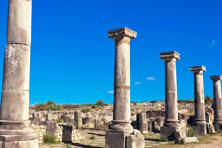 Excursão guiada privada a Meknes via Volubilis com partida de Rabat.