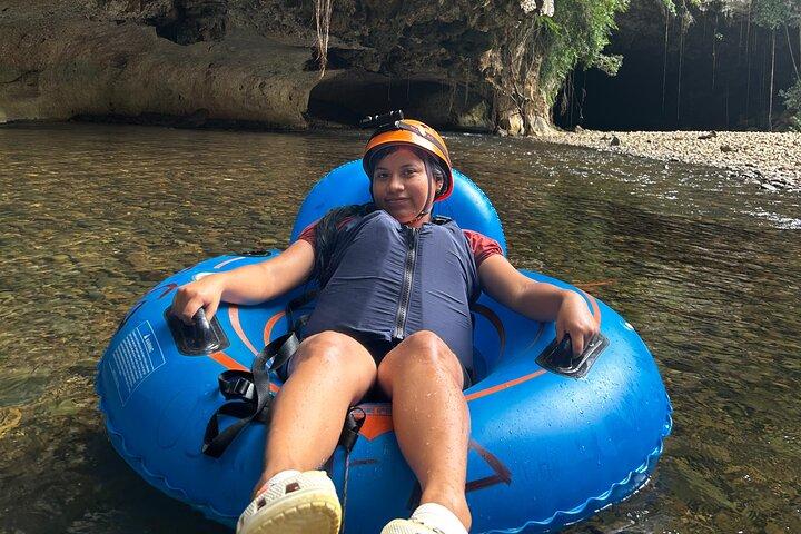 Cave Tubing and Zip line com o Belize Land Quest Adventures Tours