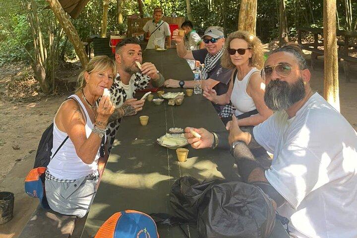Cu Chi Tunnels Mezza giornata no Pranzo max 10 pax - World Travel