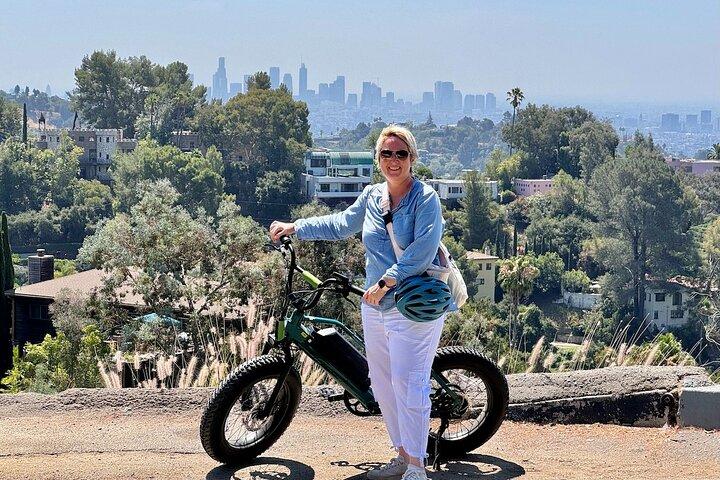 Hollywood Sign : Scott E-Bike Tours ロサンゼルスプライベートツアー