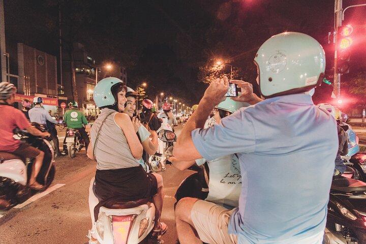 Combo City Highlight & Unsichtbar Mit dem Motorrad Von Ho-Chi-Minh-Stadt