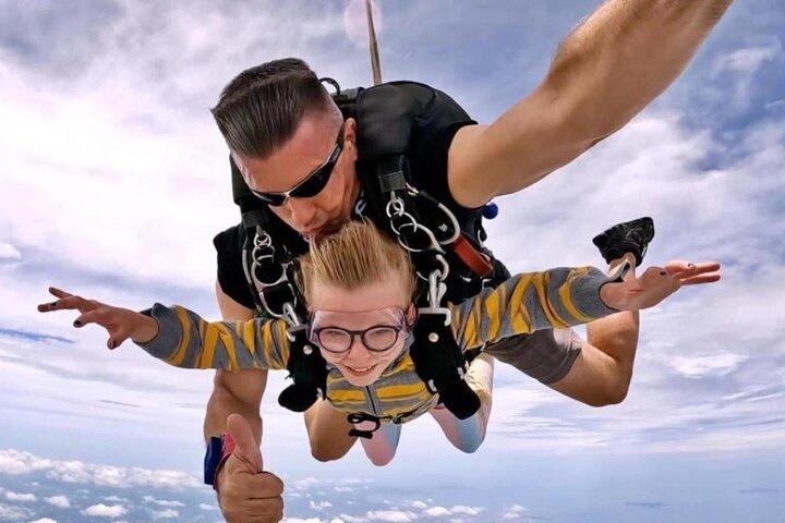 Pattaya Ocean View Tandem Skydiving com transferências de Banguecoque