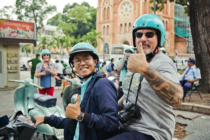 Ville classique en moto de Ho Chi Minh Ville