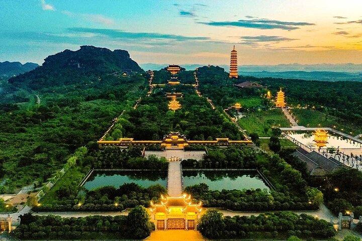 Hanoi Ninh Binh Ganztägige Bai Dinh Trang An Mua Höhlen Tour