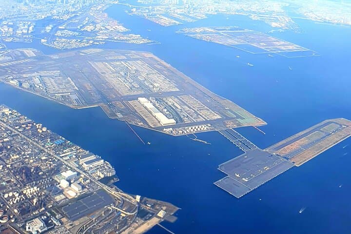 Haneda Airport to Tokyo Private Transfer(English-Speaking Driver)