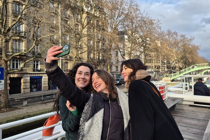 Guided Cruise The Old Paris on Canal Saint Martin