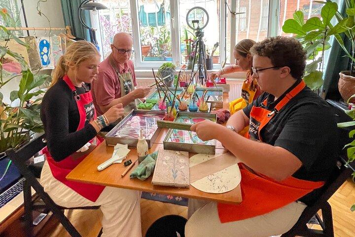Private Paper Marbling Turkish Art Ebru Class At Locals Home