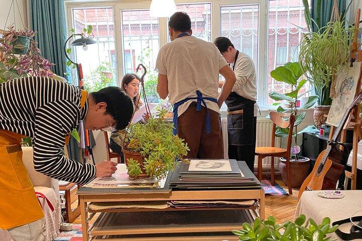 Private Paper Marbling Turkish Art Ebru Class At Locals Home