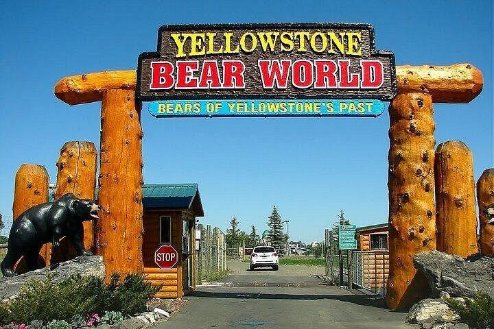 ソルトレイクシティ、グランドティトン、イエローストーン国立公園4日間ツアー