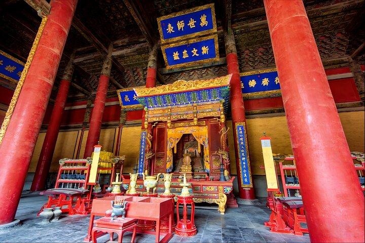 Qufu privétour naar de Confucius-tempel, gezinshereniging, begraafplaats en Ni Mountain