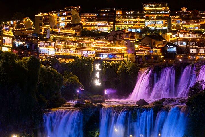 Von Zhangjiajie : Erkunden Sie die alte Stadt Fenghuang und die Stadt Furong