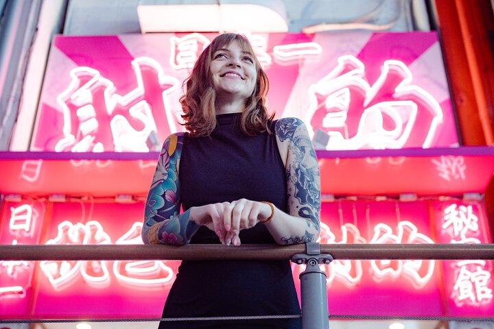 Osaka Dotonbori Night Photoshoot Walk - privat session