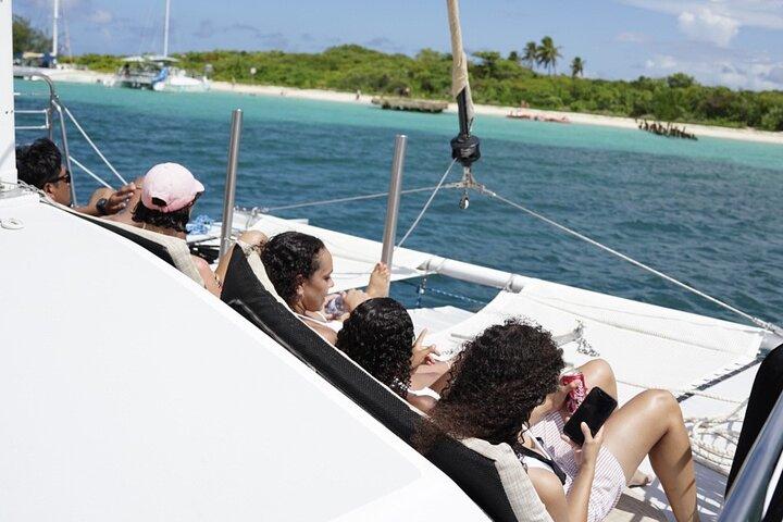 Icacos Catamaran deserted Island, snorkeling, sailing and beach