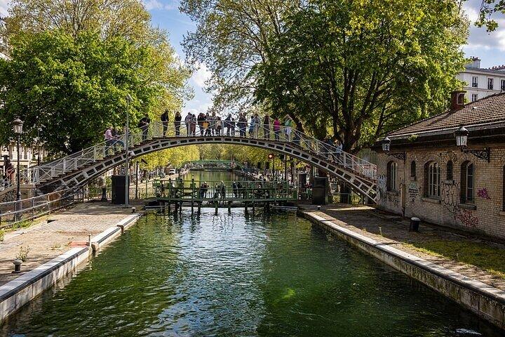 Paris Canal Saint Martin Sightseeing Cruise with Live Commentary