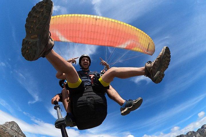 Tandem Paragliding in Cape Town