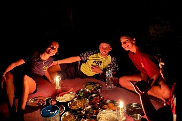 7D6N North Sumatra Highlights Orang Utan Trekking und Lake Toba