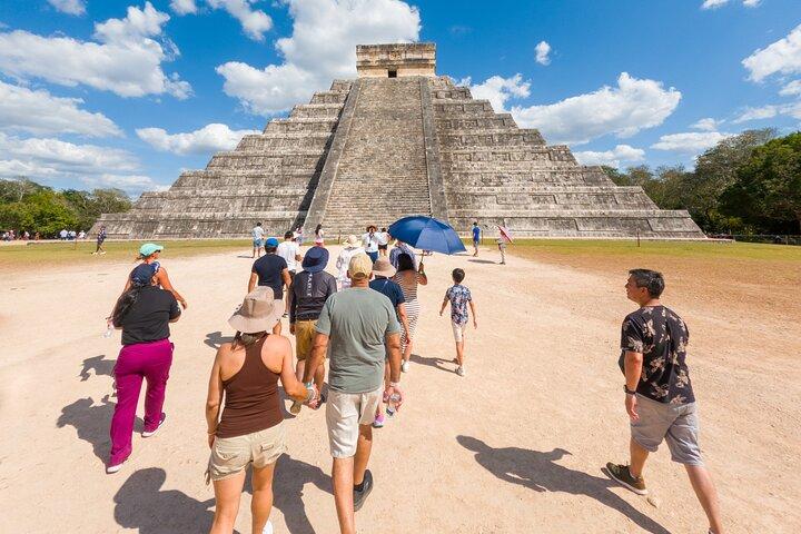 Tour Ancestral Chichén Itzá desde Cancún con Cenote